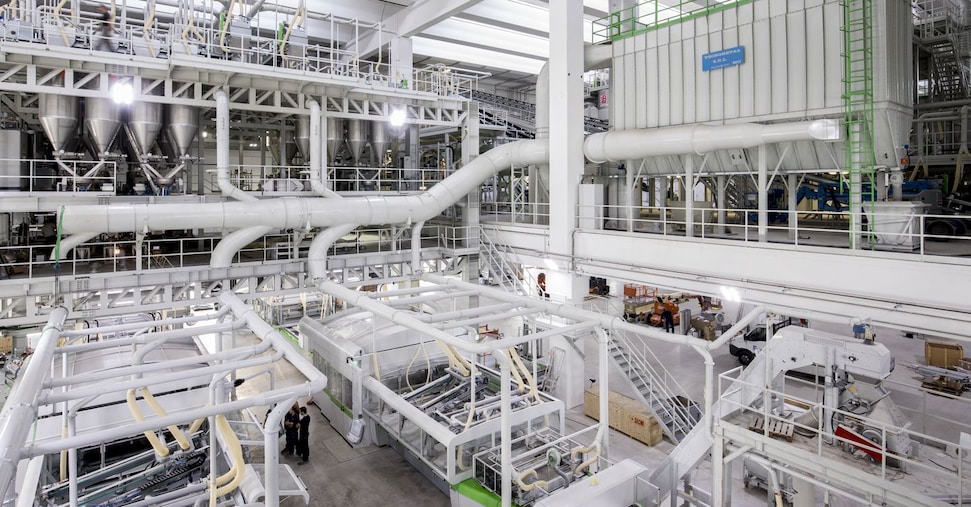 Regione Emilia-Romagna e industria ceramica: no alle regole Ue sulla CO2