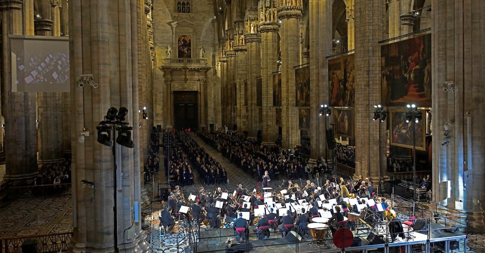 Sole 24 Ore, in Duomo a Milano il concerto per celebrare i 160 anni