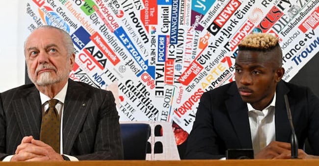 Il presidente del Napoli Aurelio De Laurentiis rinviato a giudizio per gli acquisti di Osimhen (nella foto) e Manolas