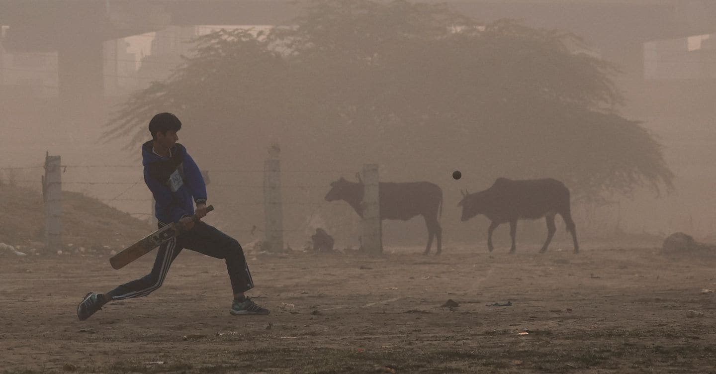 India, inquinamento record a Delhi: 30 volte la soglia di Milano