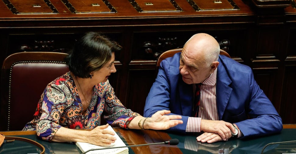 Nordio: «Il codice genetico dell’uomo non accetta la parità». Roccella: «L’educazione sessuale non fa calare i femminicidi»