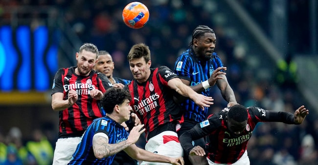 Inter Milan v s AC Milan. REUTERS/Matteo Ciambelli