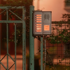 immagine non disponibile