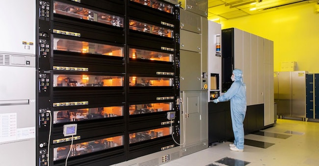 View of a machine inside STMicroelectronics R3 fabs in Agrate, Italy