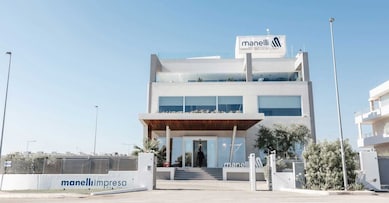 immagine non disponibile