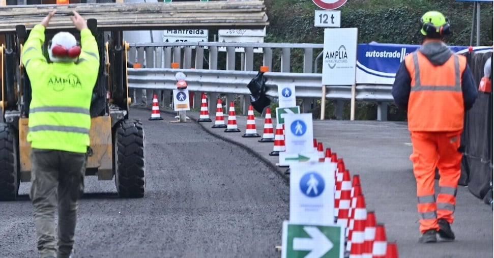 Tir travolge operai lungo A31, un morto e un ferito grave