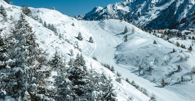 Ponte di Legno Tonale.  Piste discesa