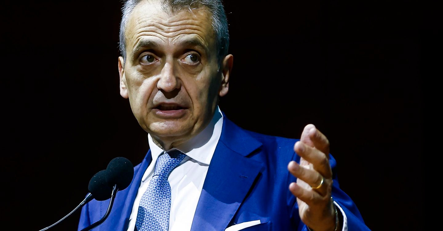 Fisco, confermati Carbone alle Entrate e Alesse alle Dogane. Cosa prevede la procedura