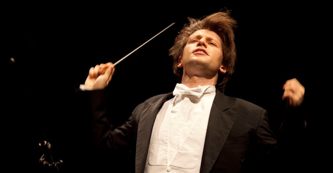 Daniele Rustioni dirigerà lo «Schicksalslied» brahmsiano e l’esuberante «Symphonie fantastique» di Berlioz