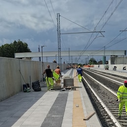 immagine non disponibile