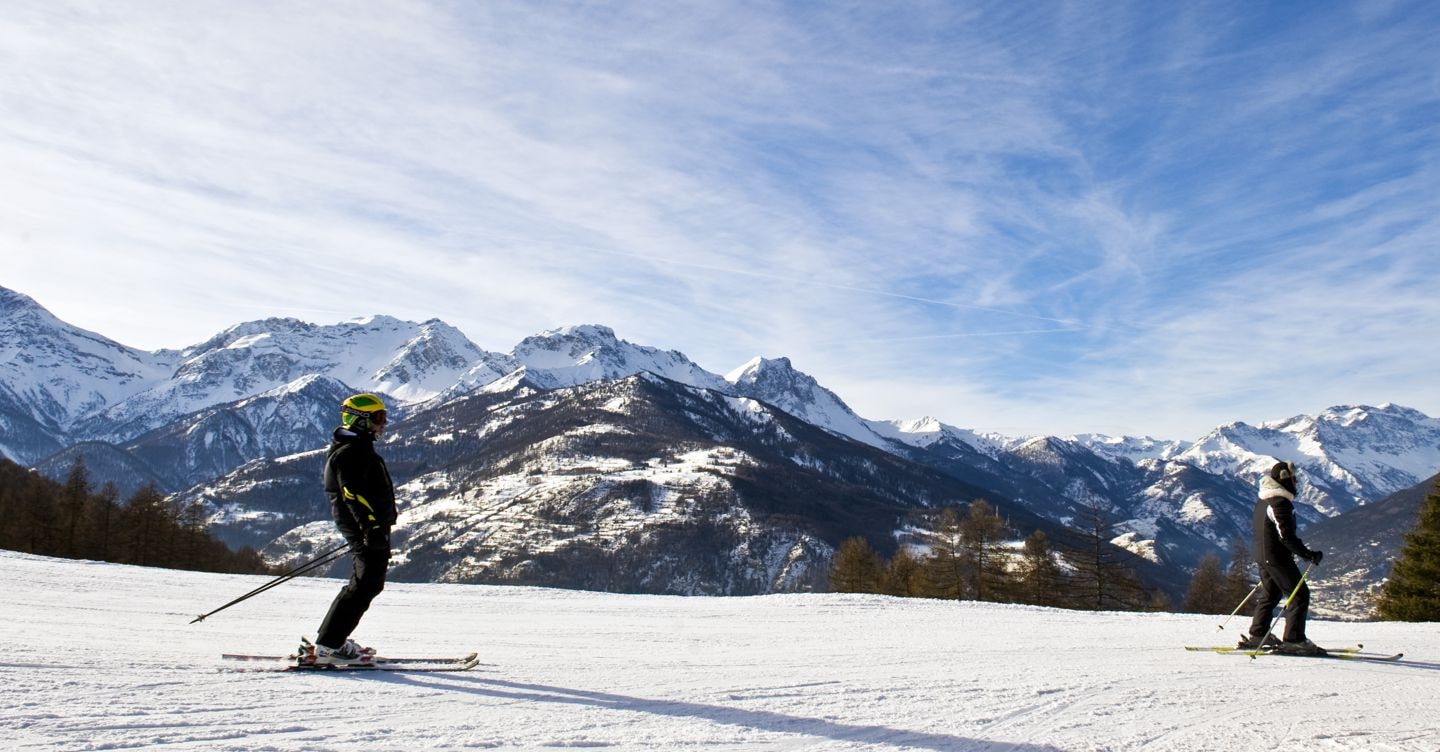 Piemonte, la montagna a caccia di posti letto e settimane bianche