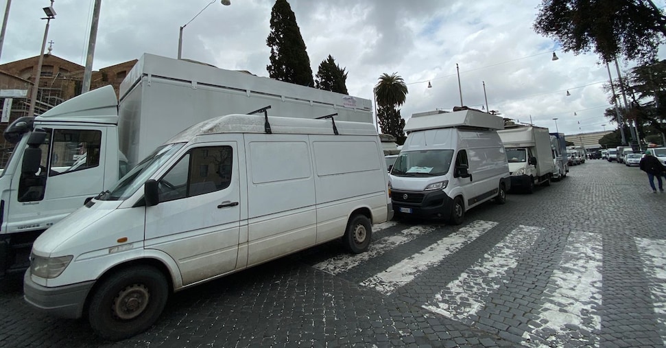 In calo il mercato dei mezzi commerciali e industriali in Italia e in Ue, va peggio delle auto