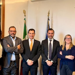 immagine non disponibile