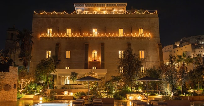 L’Hotel Vista a Ostuni illuminato per le feste