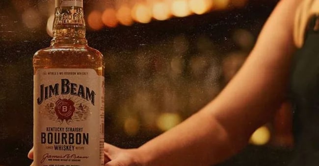 «Pausa di riflessione» di un anno nel principale stabilimento produttivo di bourbon Jim Beam, in Kentucky