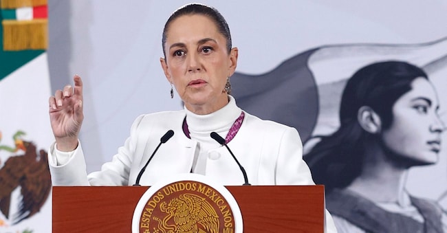 La presidente del Messico Claudia Sheinbaum: l’economia suo Paese, secondo il Wall Street Journal, sta tenendo nonostante la politica dei dazi imposta da Trump
