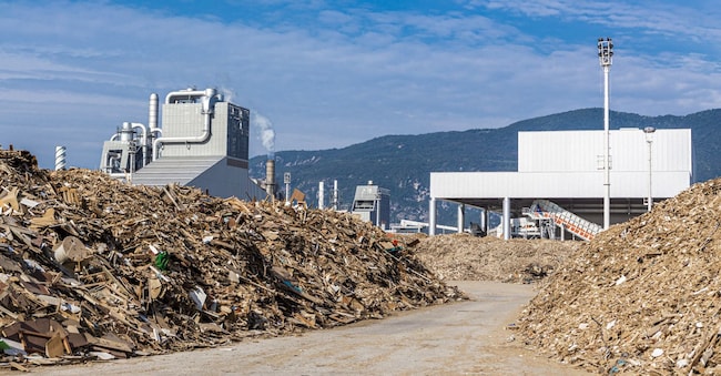 Piattaforma di raccolta del legno riciclato a Prodenone del gruppo Fantoni. In arrivo una nuova piattaforma a Pesaro