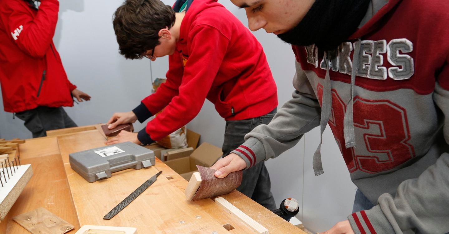 Alternanza scuola-lavoro, coperto anche l’infortunio dall’abitazione all’azienda