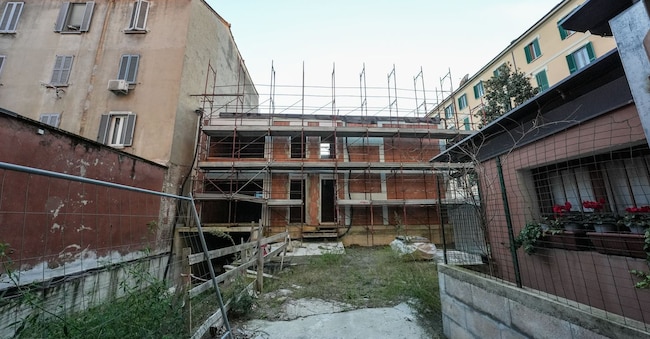 Cantiere bloccato da inchiesta urbanistica nel cortile di via fauchè 9 - Milano.
(Foto Claudio Furlan/Lapresse)