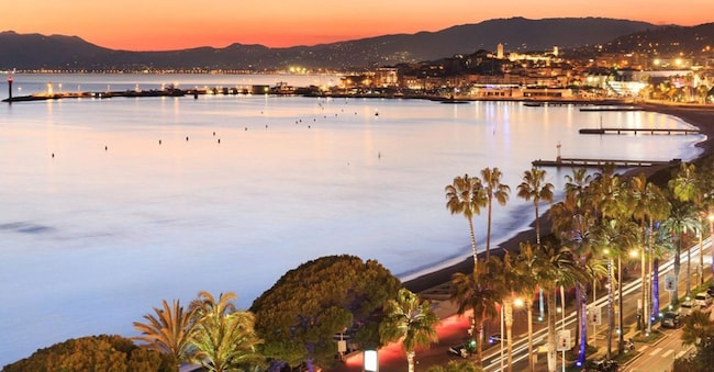 Cannes, La Croisette (Credit: cotedazurfrance.it)