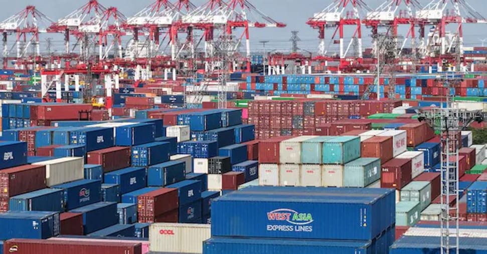 Cina, il surplus commerciale del 2025 vola a 1.189 miliardi dollari, export +5,5%