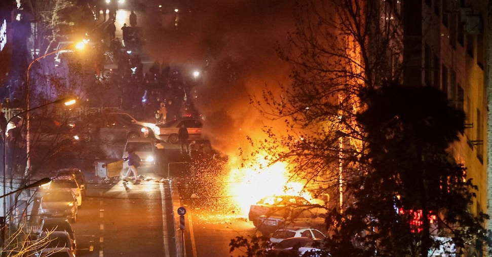 “Masha”, giovane iraniana in Italia: «Siamo soli mentre il massacro continua»