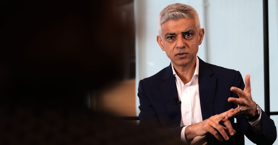 Londra, il sindaco Khan: «Con l’Ai rischio disoccupazione di massa nella City»