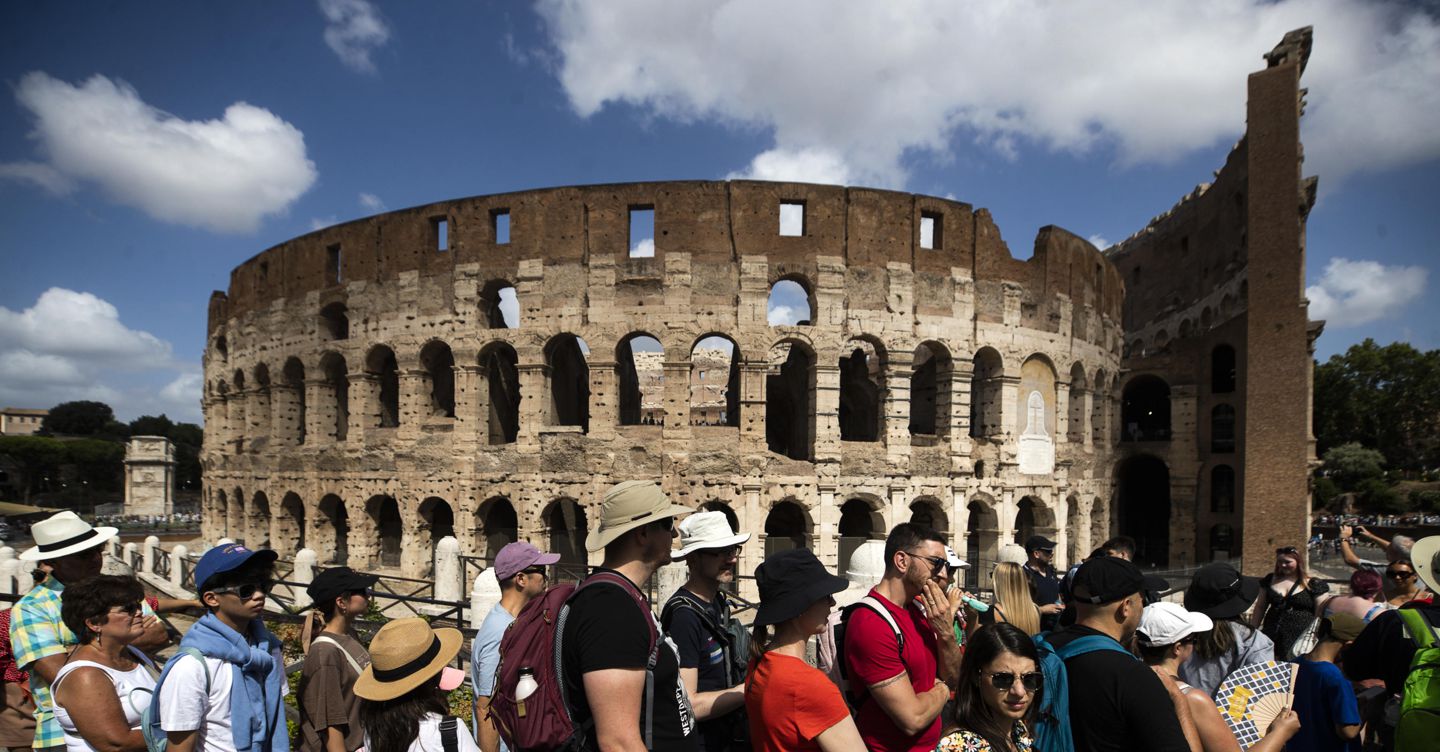 Colosseo, confermate le maxi multe alle società che si accaparravano i biglietti