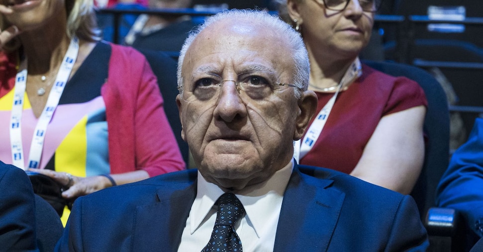 Il futuro di De Luca guarda (di nuovo) a Salerno, pronte elezioni nel suo feudo