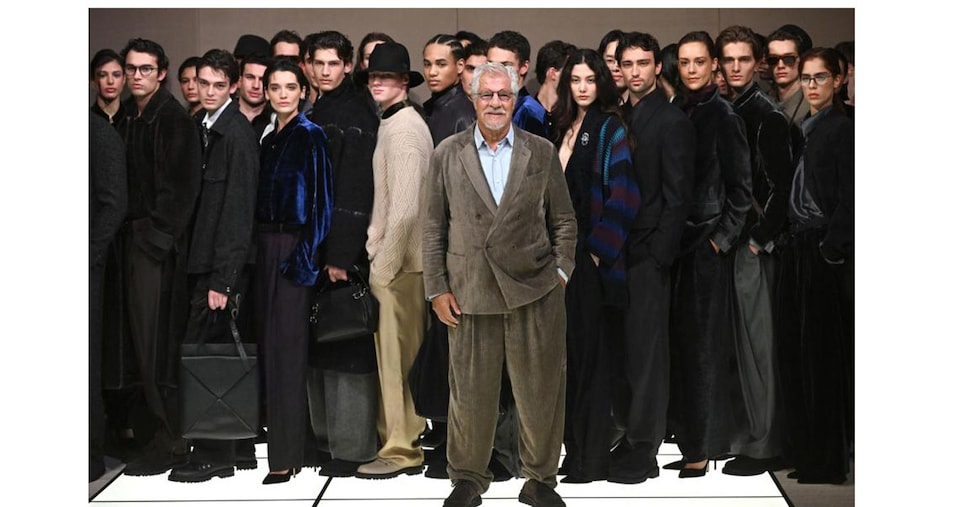 Lo stile e lo spirito Armani chiudono le sfilate di Milano