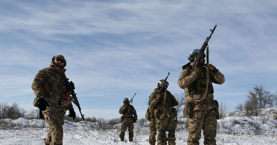 Ucraina, slitta il piano da 800 miliardi per la ricostruzione. Witkoff incontra Putin