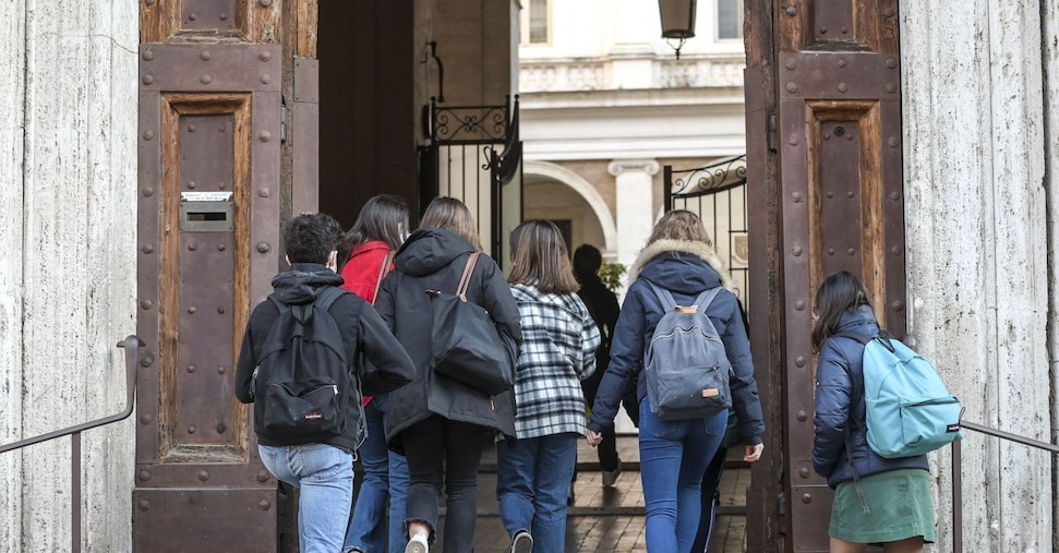 scuola santanch232 propone un nuovo calendario scolastico serve al turismo