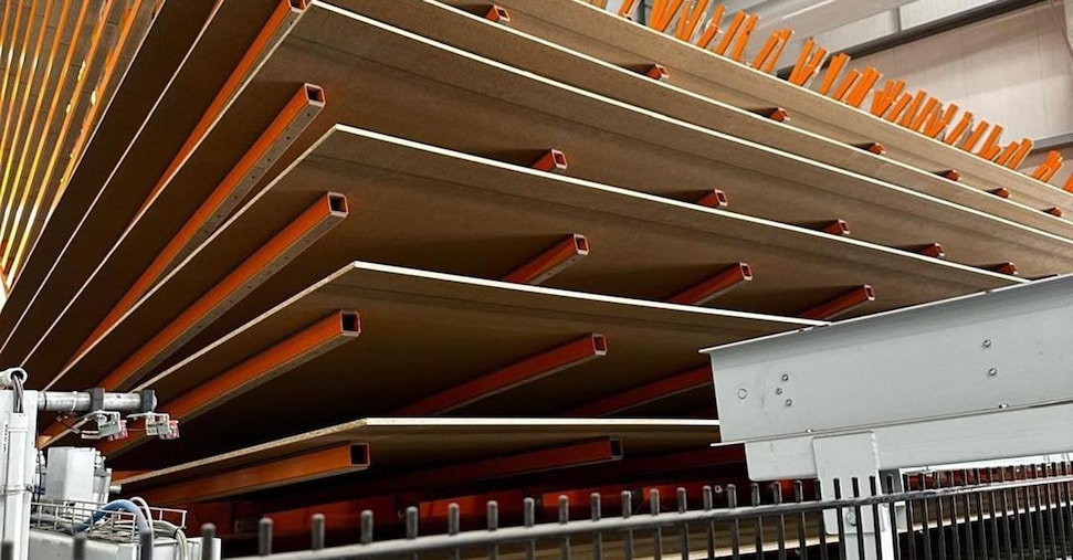 Pannelli, con il Cbam costi di produzione in aumento fino al 12% Pannelli, con il Cbam costi di produzione in aumento fino al 12%