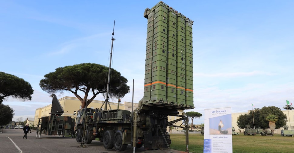 Dal Grifo alla nuova generazione di Samp/T, l’Esercito Italiano punta sulla difesa anti missile: ecco come Dal Grifo alla nuova generazione di Samp/T, l’Esercito Italiano punta sulla difesa anti missile: ecco come