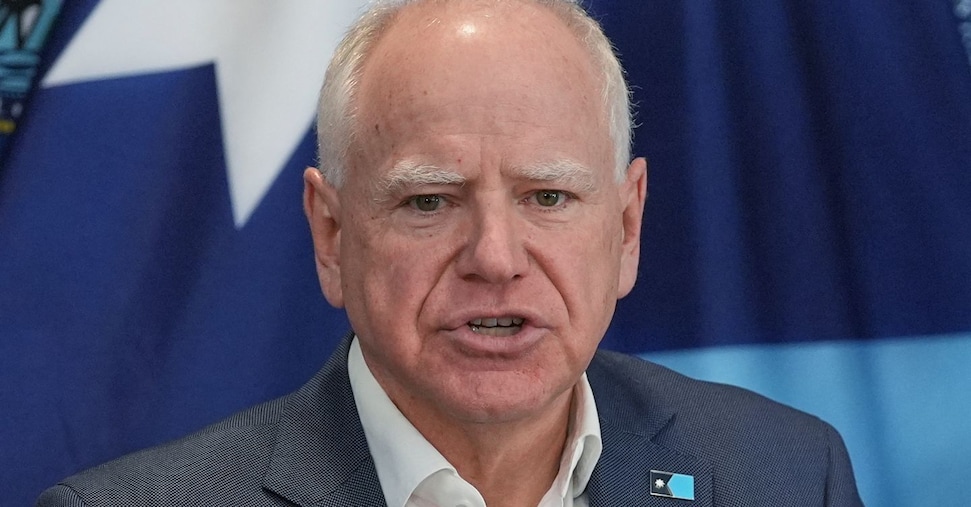 Governatore Walz: Trump valuterà riduzione agenti Ice in Minnesota. Inviato «zar dei confini»