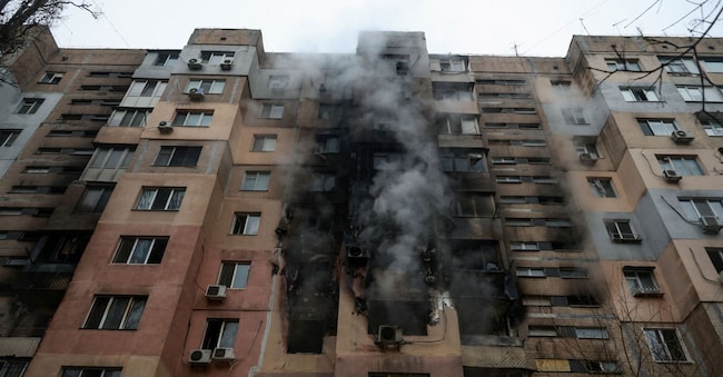 Un palazzo colpito da un raid russo a Odessa  REUTERS/Nina Liashonok     TPX IMAGES OF THE DAY