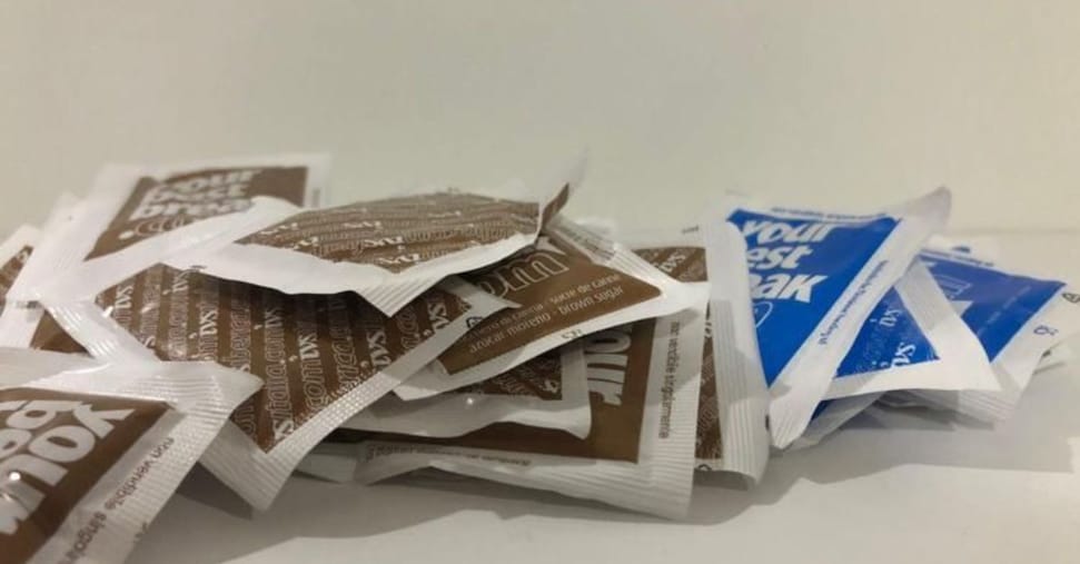 Stretta Ue sulle bustine di ketchup e maionese dal 2030