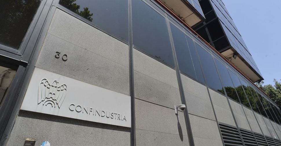 Csc: a gennaio migliorano le aspettative delle grandi imprese