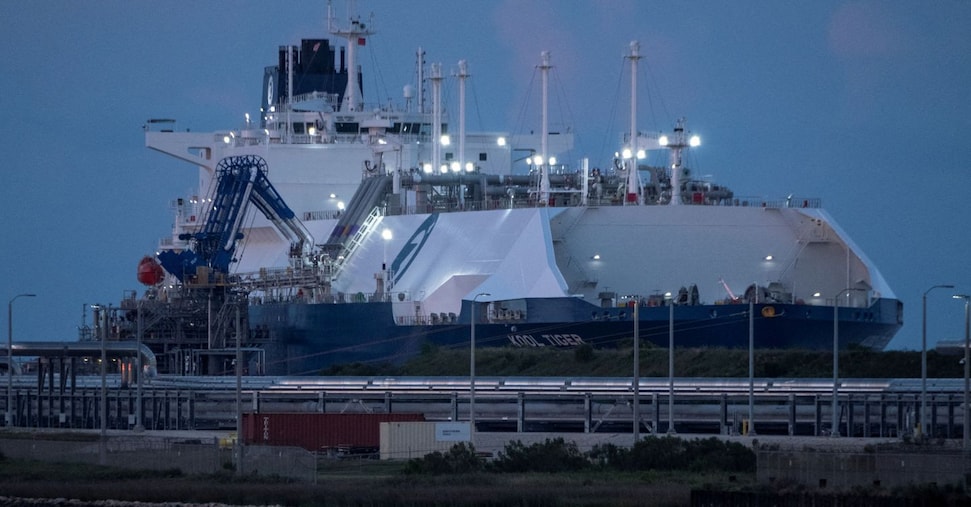 Commissione Ue chiarisce: nessun allarme dipendenza dal gas Usa, differenze con la Russia evidenti