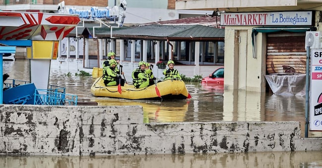 In Calabria. Tante le zone costiere della regione colpite dalle mareggiate legate al ciclone Harry. Foto IPP - Antonio Moniaci/  LiveMedia Catanzaro