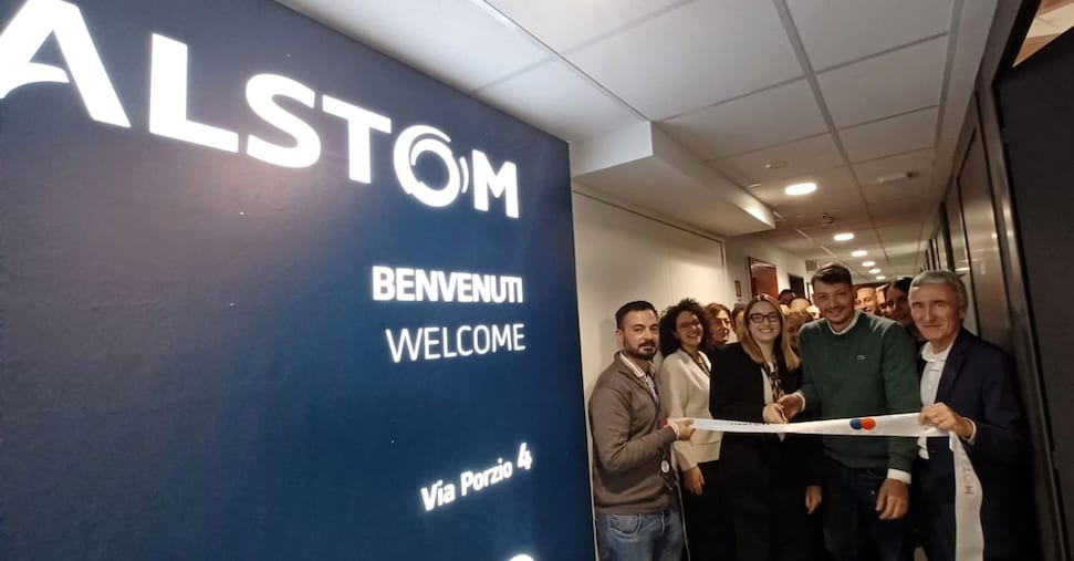 Alstom inaugura a Napoli un centro per progetti strategici nella regione Alstom inaugura a Napoli un centro per progetti strategici nella regione