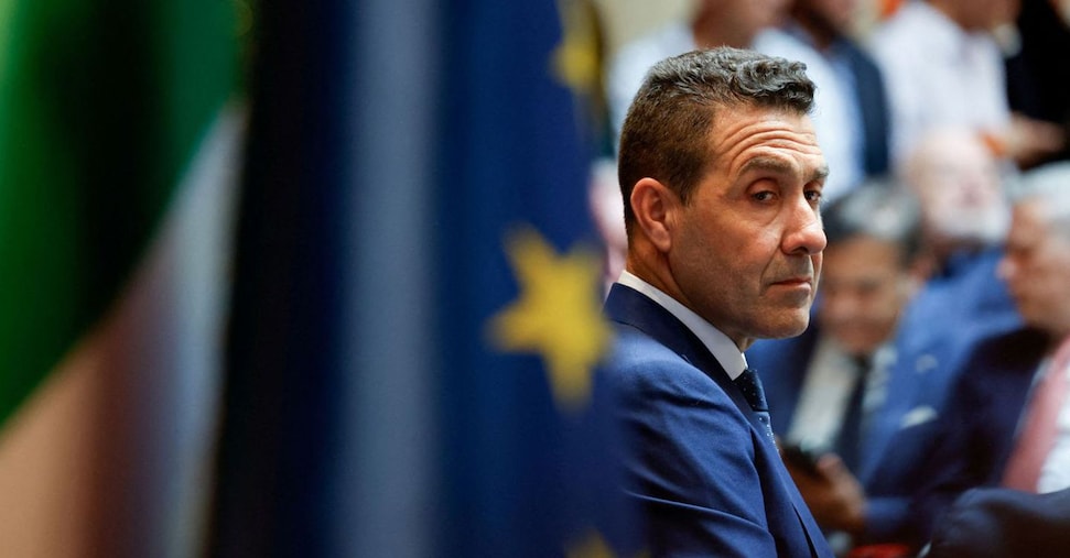 Dopo Vannacci, il bivio di Meloni tra destra estrema e nuova Dc