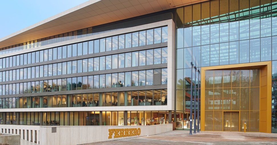 Ferrero cresce a 19,3 miliardi e si prepara a festeggiare i suoi 80 anni