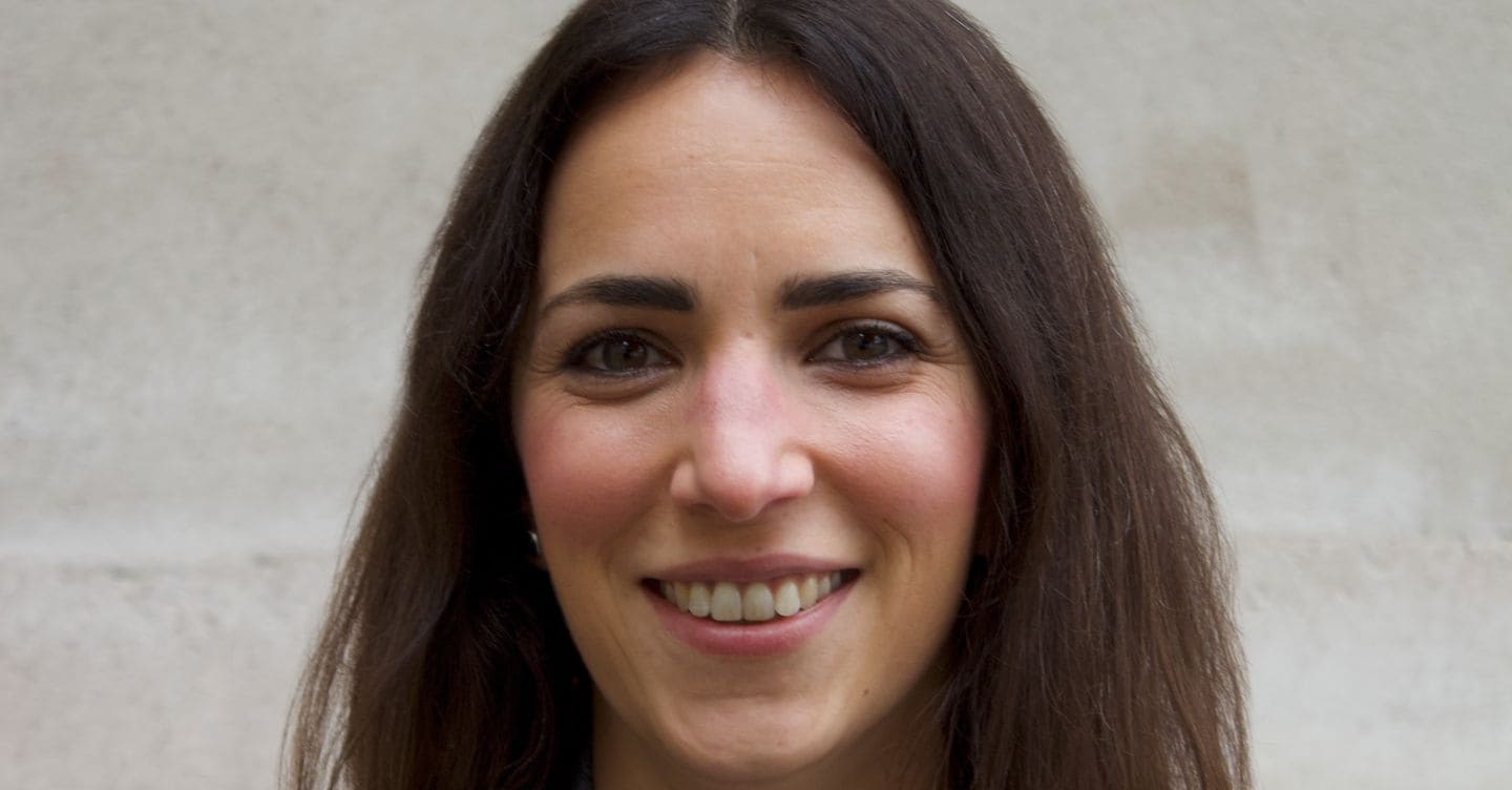 AI al lavoro, più felicità ma anche più stress: la nuova equazione del benessere