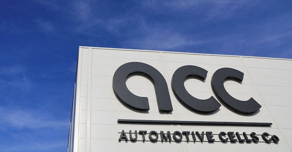 Acc, stop alla gigafactory di Termoli. Stellantis: pronti a garantire futuro