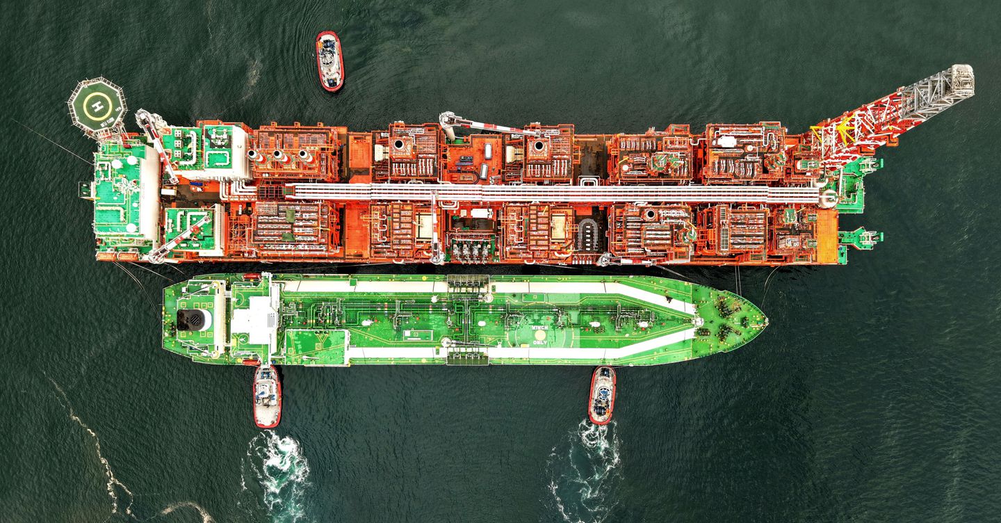 Eni lancia la Fase 2 del progetto Congo LNG: primo carico di LNG dalla piattaforma Nguya FLNG