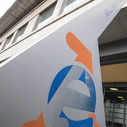 LA SEDE DELL'AGENZIA DELLE ENTRATE DI VIA CRISTOFORO COLOMBO IN ROMA