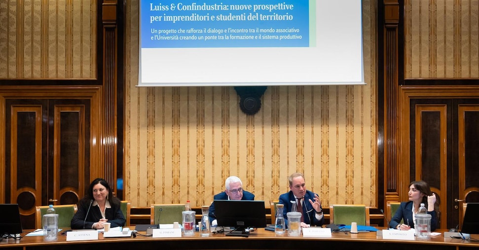 Giovani, università e imprese: a Napoli la quinta tappa del roadshow di Luiss e Confindustria