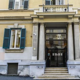 immagine non disponibile