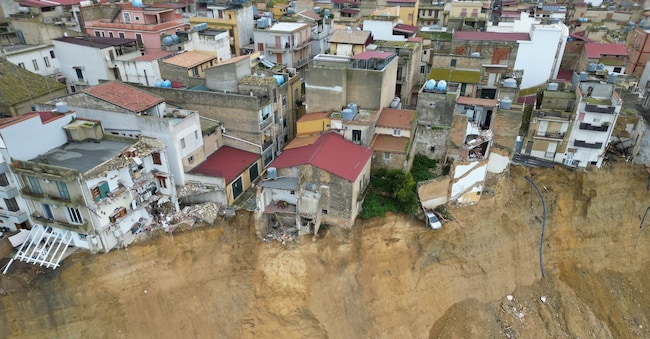La Frana a Niscemi,  foto fatte con il Drone - Niscemi Caltanissetta - Sicilia - Italia - 1 Febbraio 2026 ( Stefano Gattordo /LaPresse ) 


Landslide in Niscemi, photos taken with a drone - Niscemi Caltanissetta - Sicily - Italy - February 1, 2026 